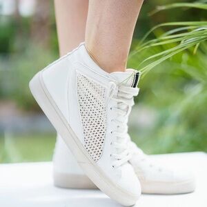 SHU SHOP Samantha Sneakers